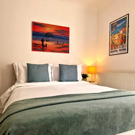 Upper Rock Brighton - Guest House-3
